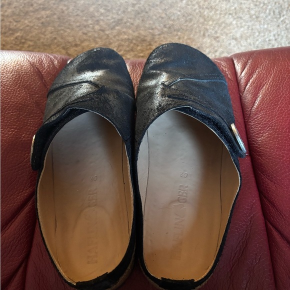 Haflinger 40 Black Lightly Worn - Picture 3 of 7